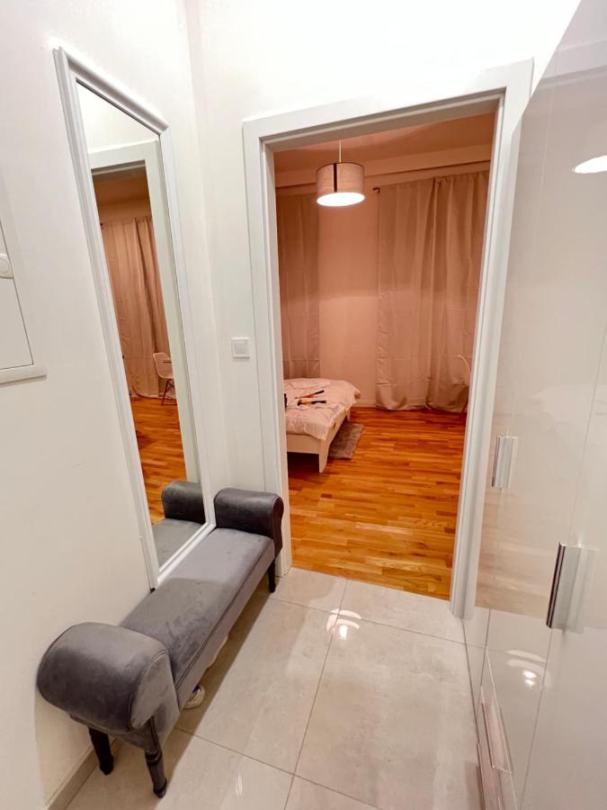 פראג New Apartments Chain Florenc מראה חיצוני תמונה