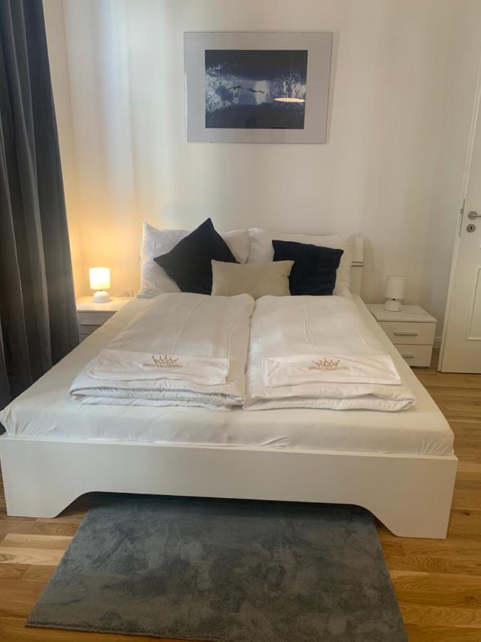 פראג New Apartments Chain Florenc מראה חיצוני תמונה